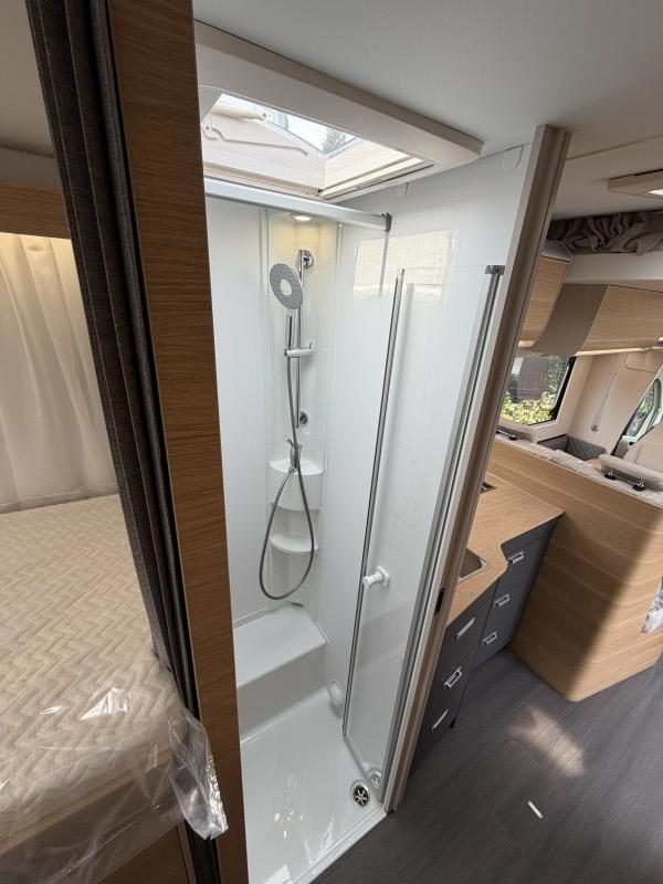 ADRIA MATRIX 670 SL 60Y nuovo - foto 6