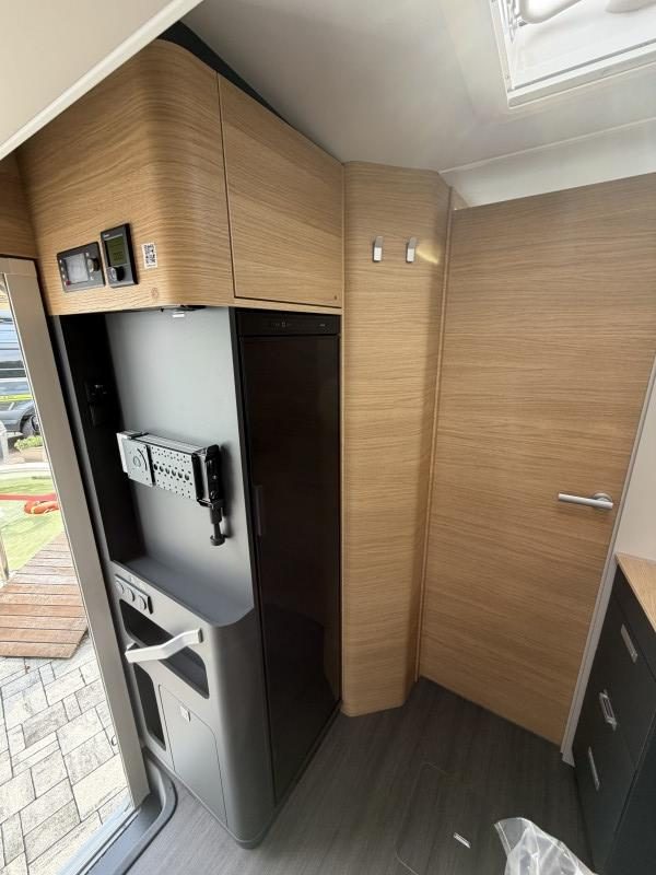 ADRIA MATRIX 670 SL 60Y nuovo - foto 16