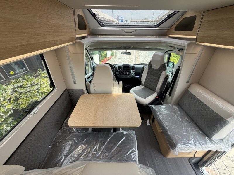 ADRIA MATRIX 670 SL 60Y nuovo - foto 20