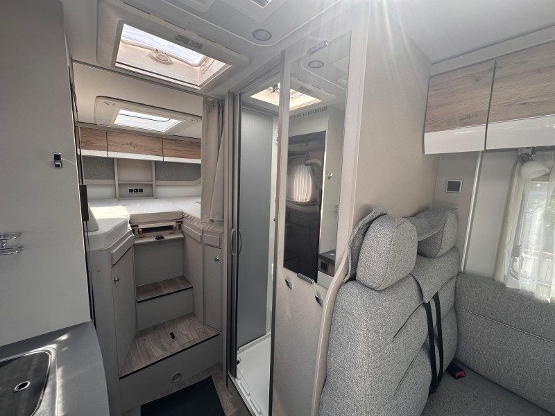HYMER EXSIS I 474 usato - foto 27