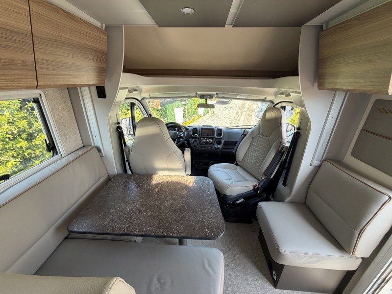 BURSTNER B66 690 TD nuovo - foto 19
