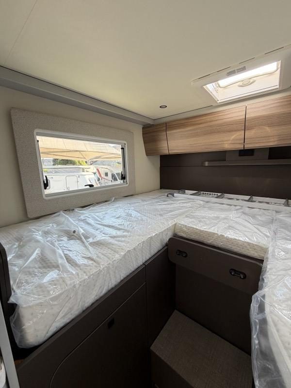 BURSTNER B66 690 TD nuovo - foto 23