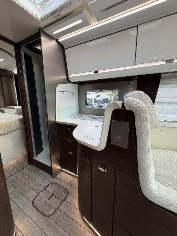 MOBILVETTA K YACHT 89 TECHNO DESIGN usato - foto 14