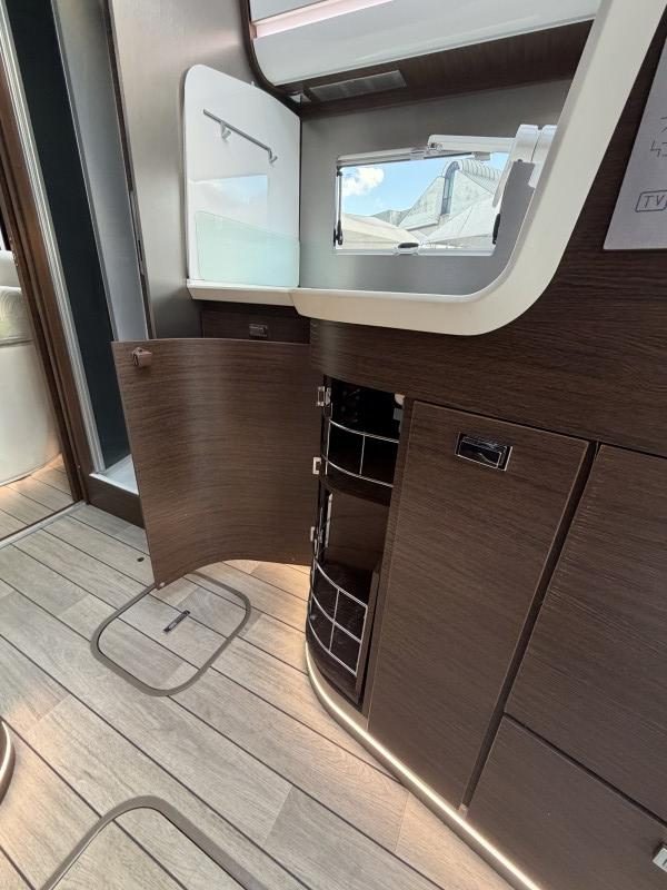 MOBILVETTA K YACHT 89 TECHNO DESIGN usato - foto 17