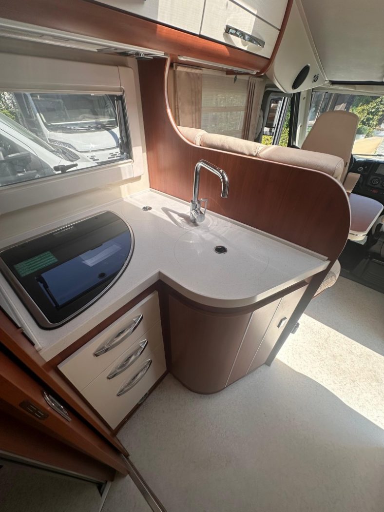 MOBILVETTA K YACHT 82 usato - foto 9