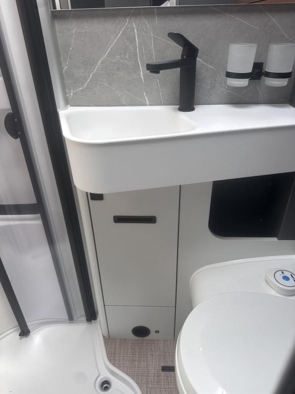 HYMER B-MC T 600 nuovo - foto 18