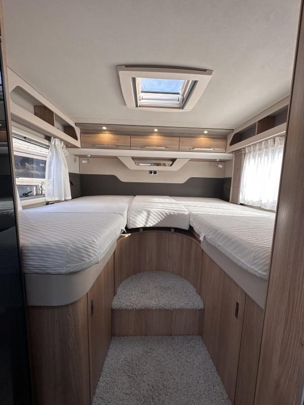 KNAUS SKY I 700 LG usato - foto 4