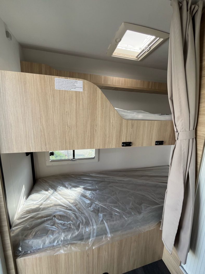 Challenger C256 - foto 15