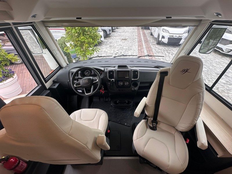RAPIDO 854 F nuovo - foto 18