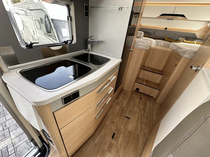 HYMER B-MC I 580 MERCEDES nuovo - foto 13