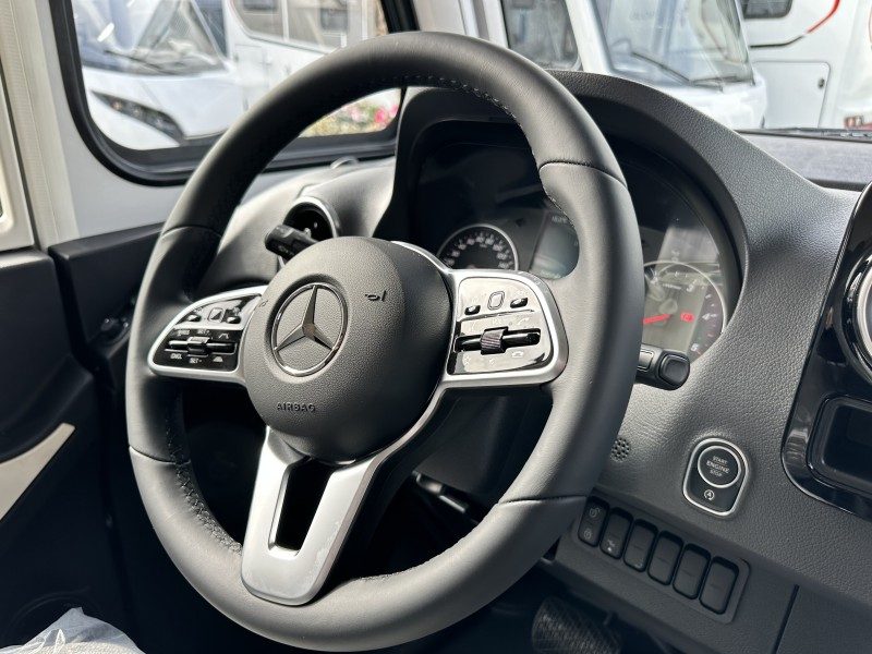 HYMER B-MC I 580 MERCEDES nuovo - foto 28