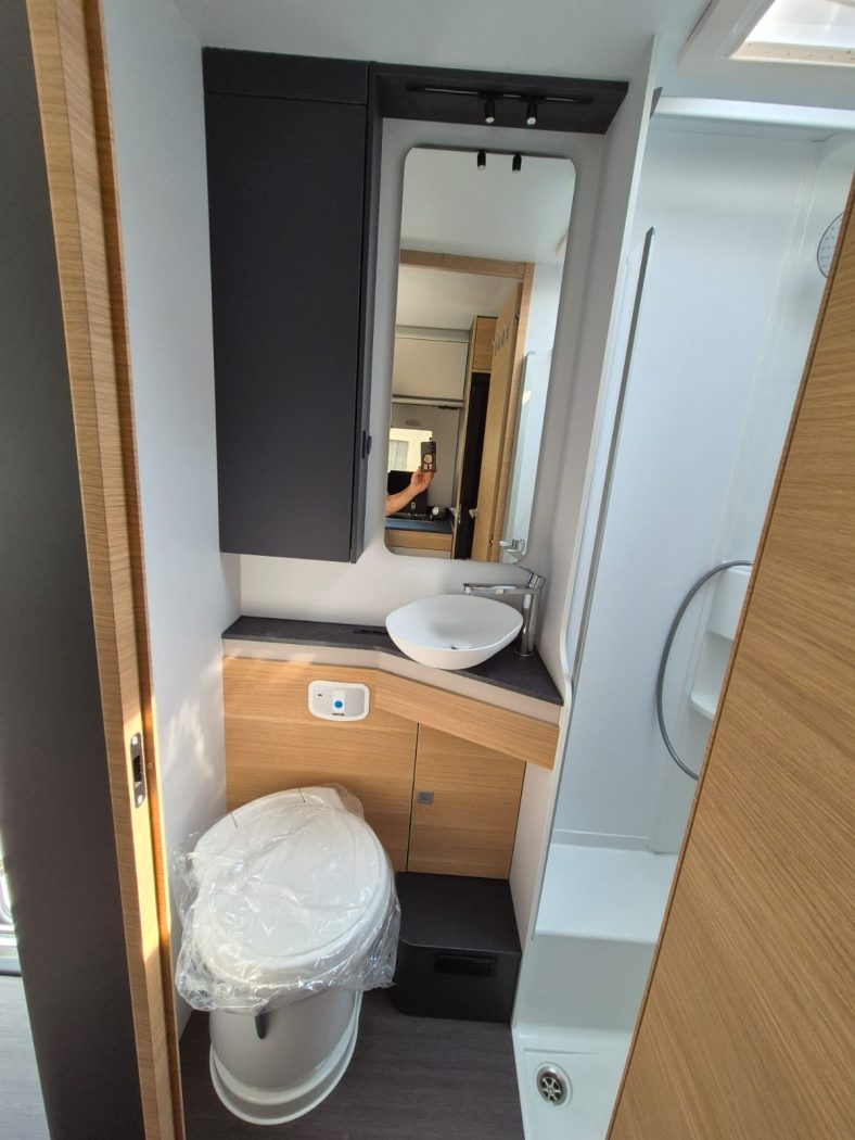 Adria Coral 660 SL 60° Anniversario - foto 16