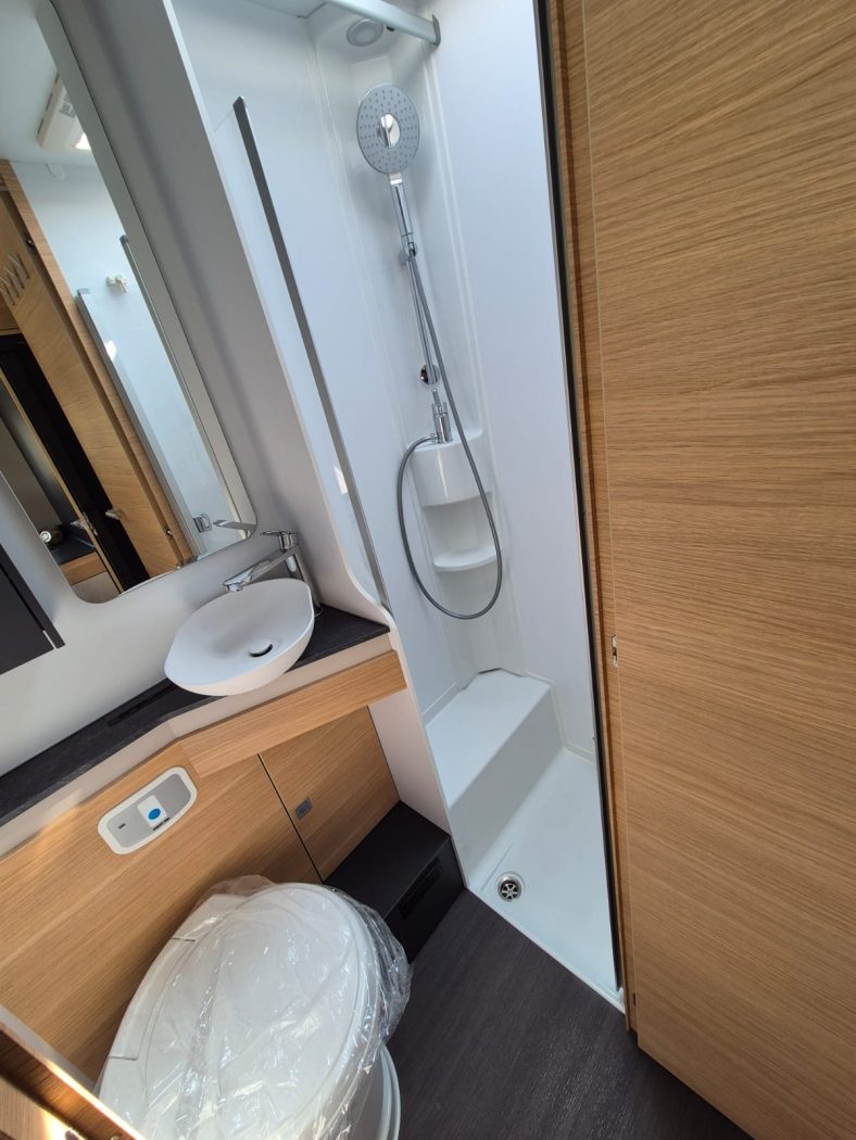Adria Coral 660 SL 60° Anniversario - foto 18