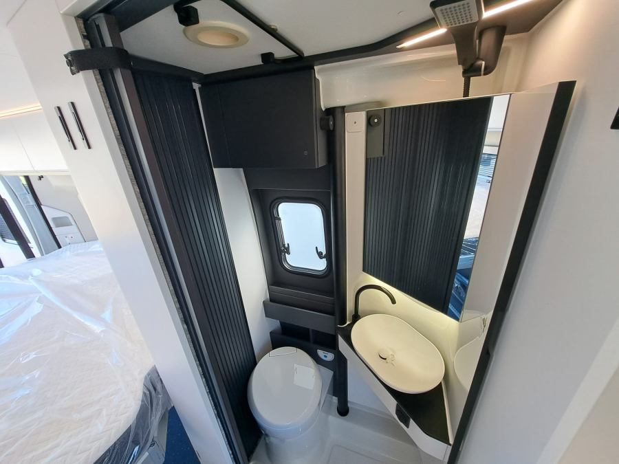 TWIN SUPREME 640 SGX - foto 18