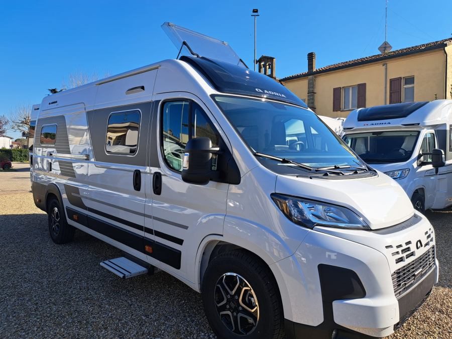 TWIN SUPREME 640 SGX - foto 25