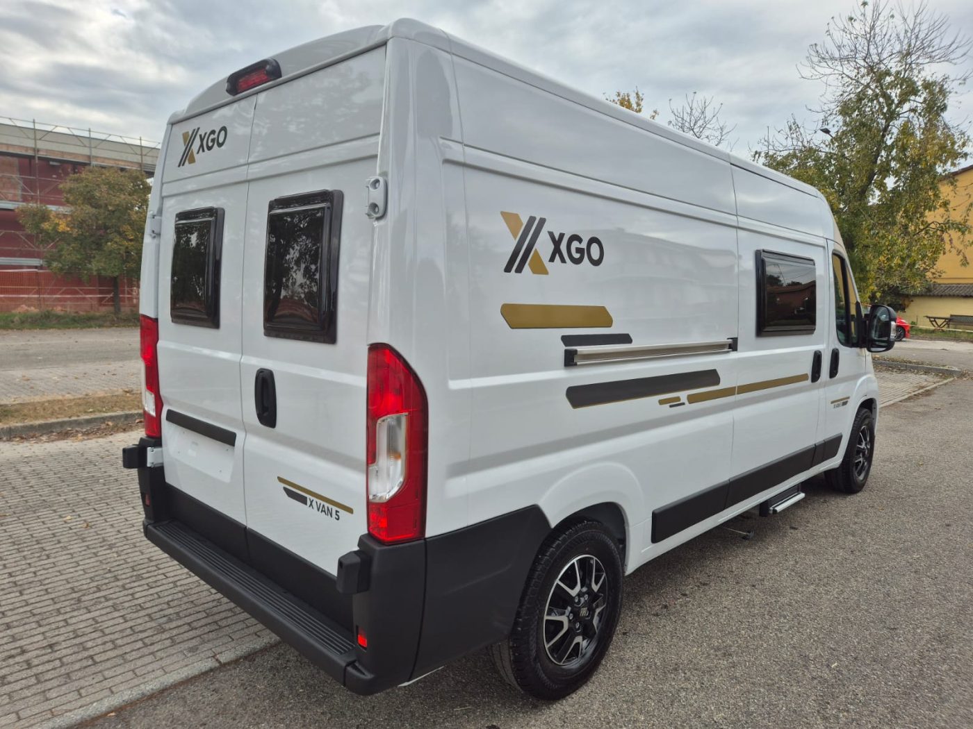 X Van 5 - foto 12