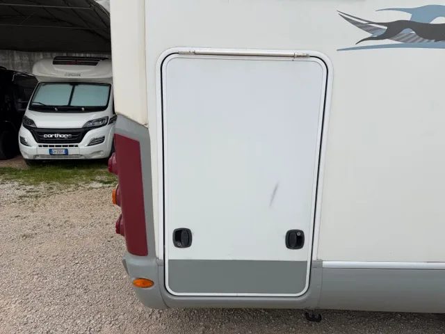 LAIKA X 695 - foto 6