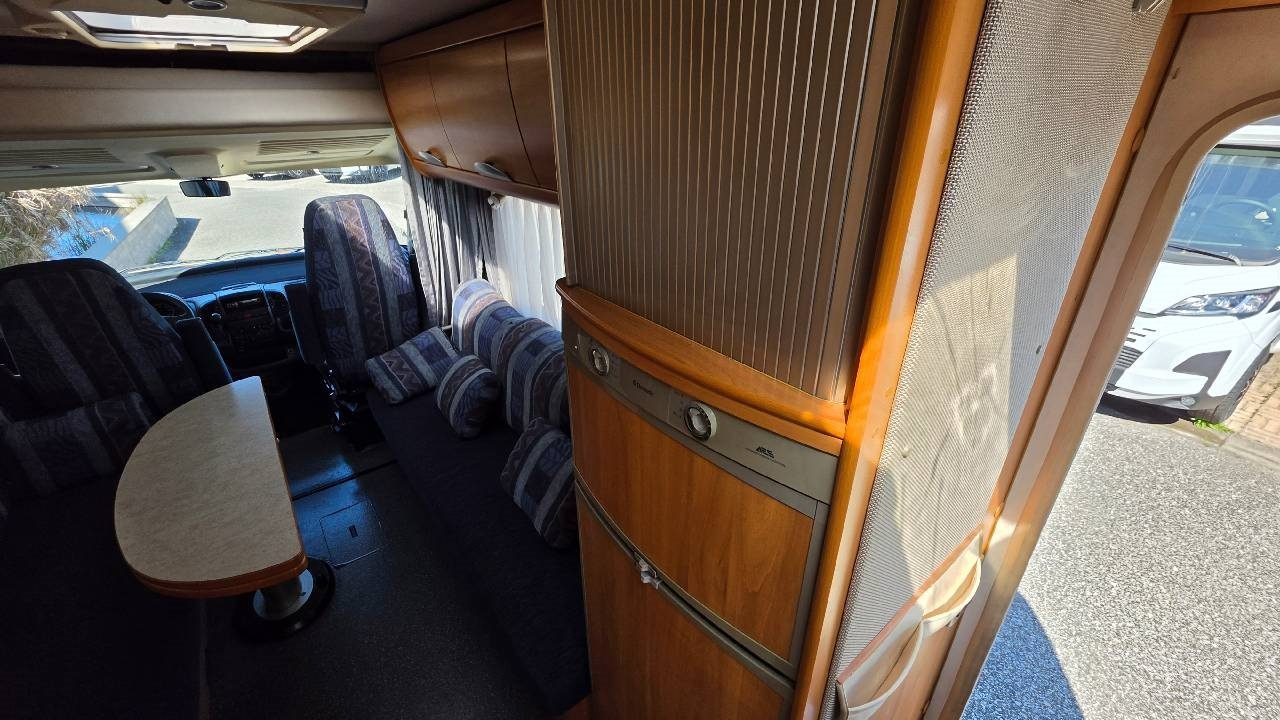 Camper Motorhome Hymer B-Klasse 584 Usato - foto 6
