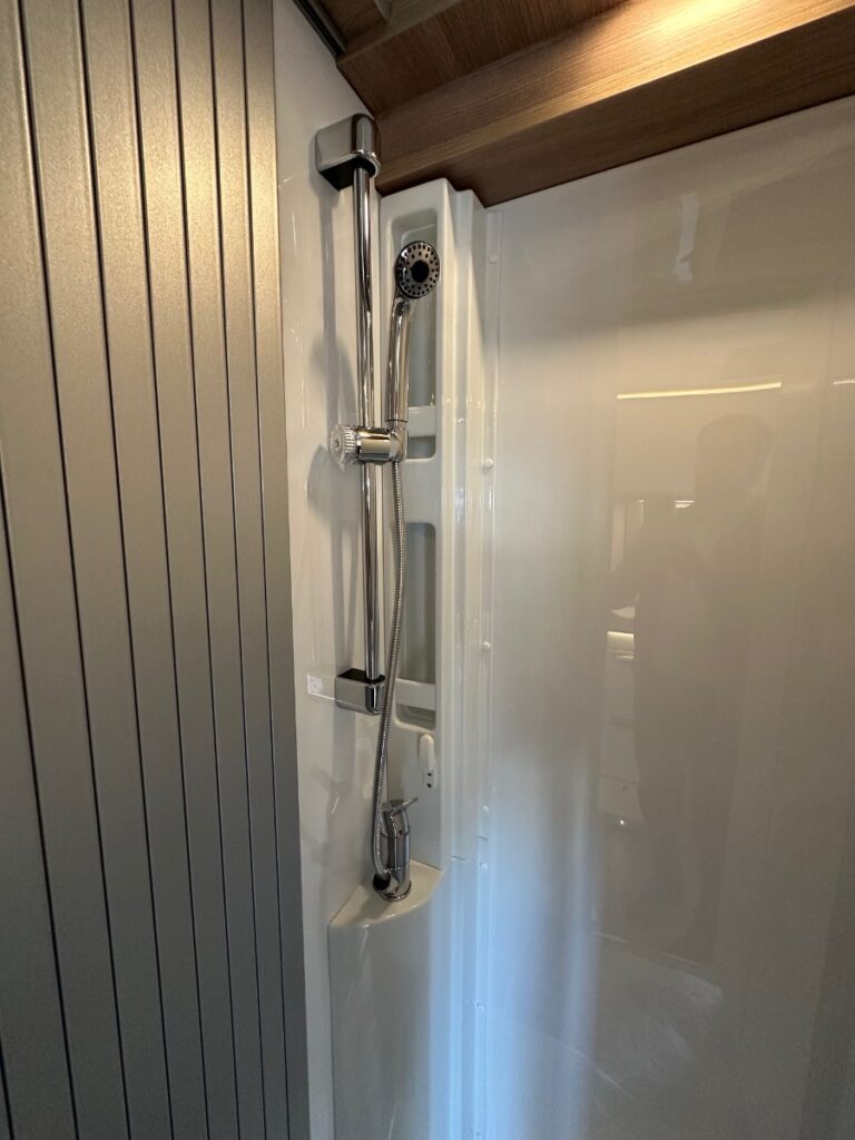 LAIKA ECOVIP H 2109 - foto 46