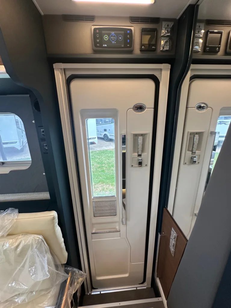 LAIKA KREOS H 5109 - foto 17