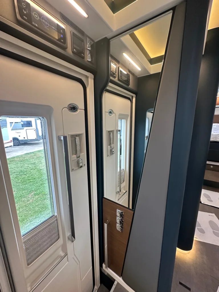 LAIKA KREOS H 5109 - foto 21