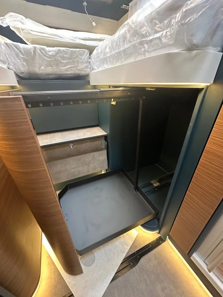 LAIKA KREOS H 5109 - foto 48