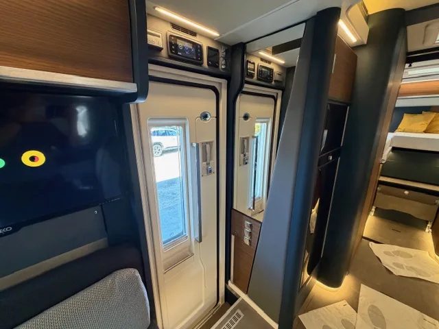 LAIKA KREOS L 5009 MB - foto 20