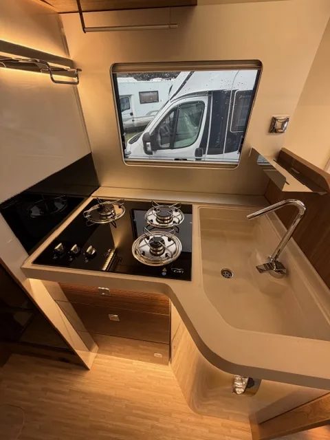 MOBILVETTA KROSSER P 64 - foto 13