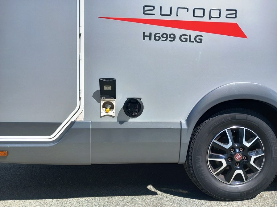 Arca H 699 GLG, motorhome letti gemelli, telaio alko e doppio pavimento, € 84900,00 - Barbera Caravan - foto 18