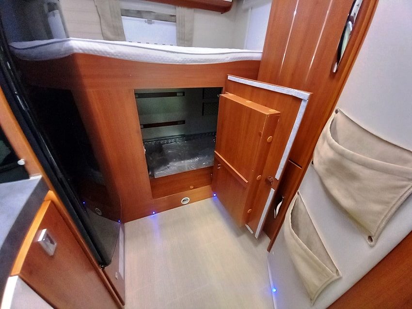 Mobilvetta Kea M74 mansardato garage, € 57900,00 - Barbera Caravan - foto 15
