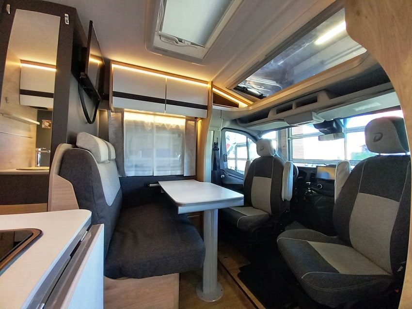Dethleffs Globebus Go T45 semintegrale letti gemelli, € 67900,00 - Barbera Caravan - foto 5