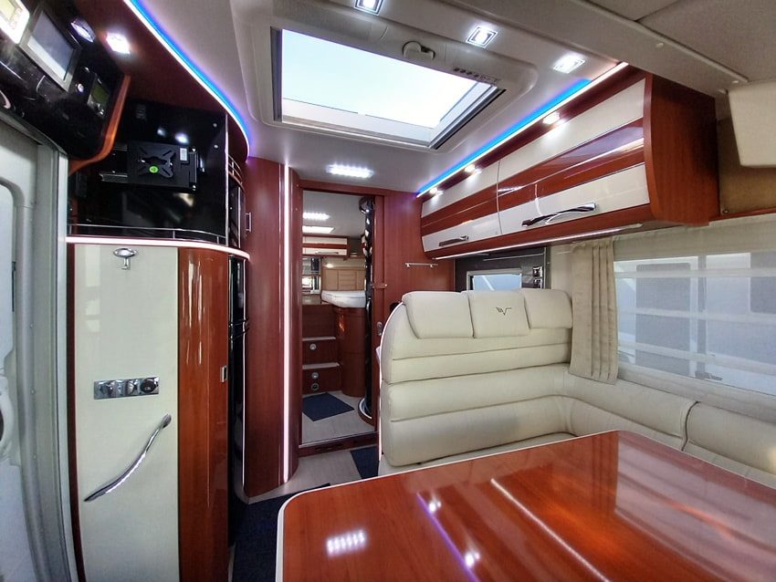 Mobilvetta K-Yacht 85, motorhome letti gemelli, € 67900,00 - Barbera Caravan - foto 6