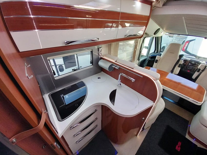 Mobilvetta K-Yacht 85, motorhome letti gemelli, € 67900,00 - Barbera Caravan - foto 10