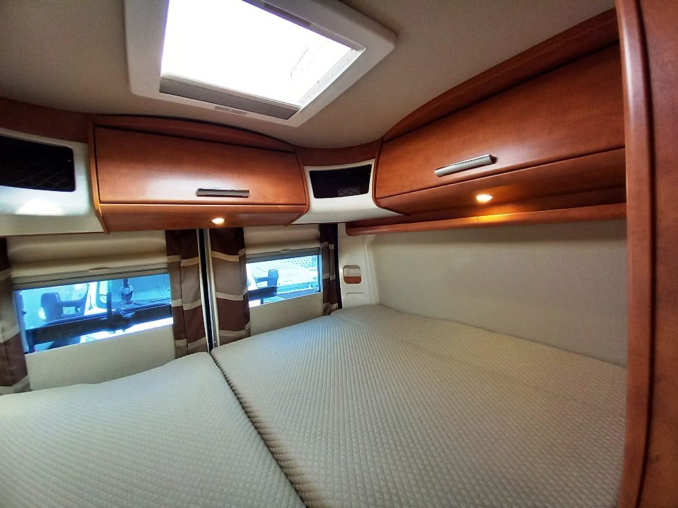 Malibu Van by Carthago 600DB € 59900,00 - Barbera Caravan - foto 12