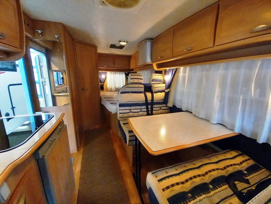 Mc Louis Glen 262, semintegrale con letto alla francese, € 25900,00 - Barbera Caravan - foto 8