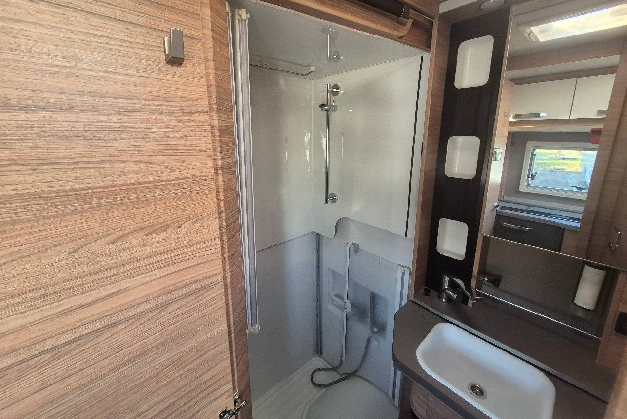Weinsberg X-Cursion van 500 MQ ed. Pepper - foto 9