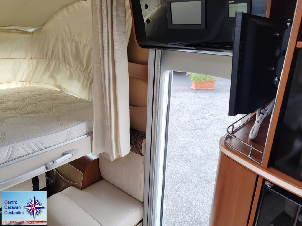 MOBILVETTA K – YACHT 89 TEKNOLINE - foto 14