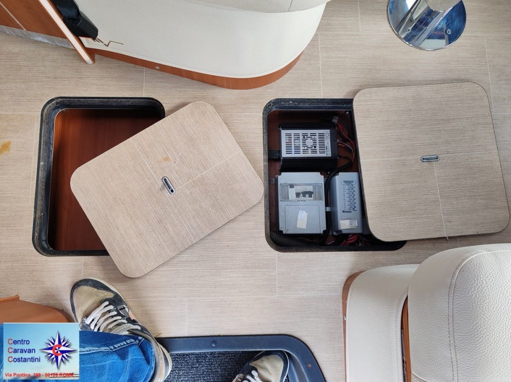 MOBILVETTA K – YACHT 89 TEKNOLINE - foto 19