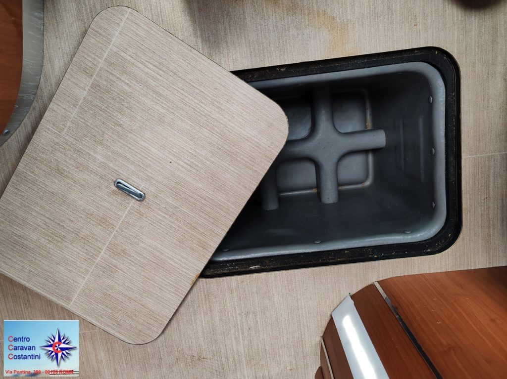 MOBILVETTA K – YACHT 89 TEKNOLINE - foto 25