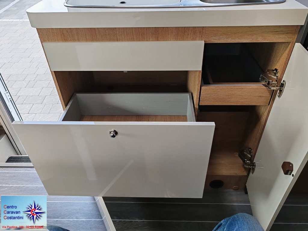 CI INTERNATIONAL HORON 71 M - foto 38