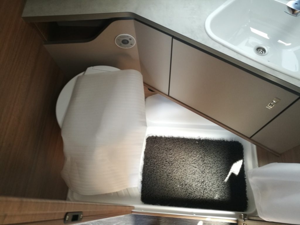 KNAUS SPORT 400 LK CASTELLO SILVER SELECTION - foto 16