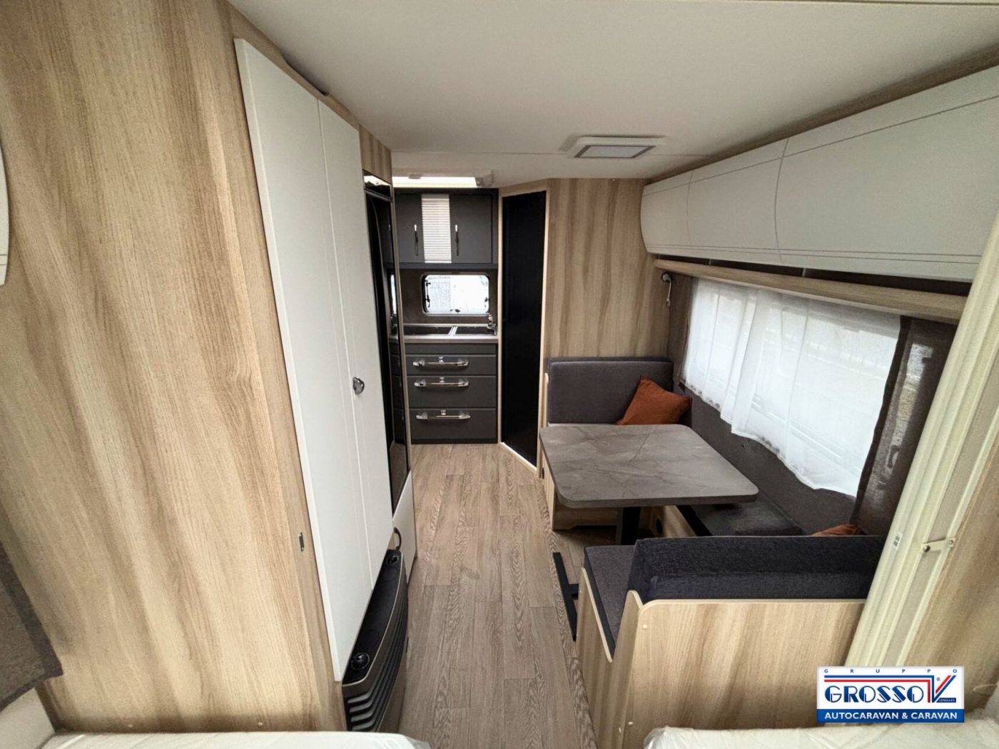 Hobby De Luxe 460 SL - foto 8