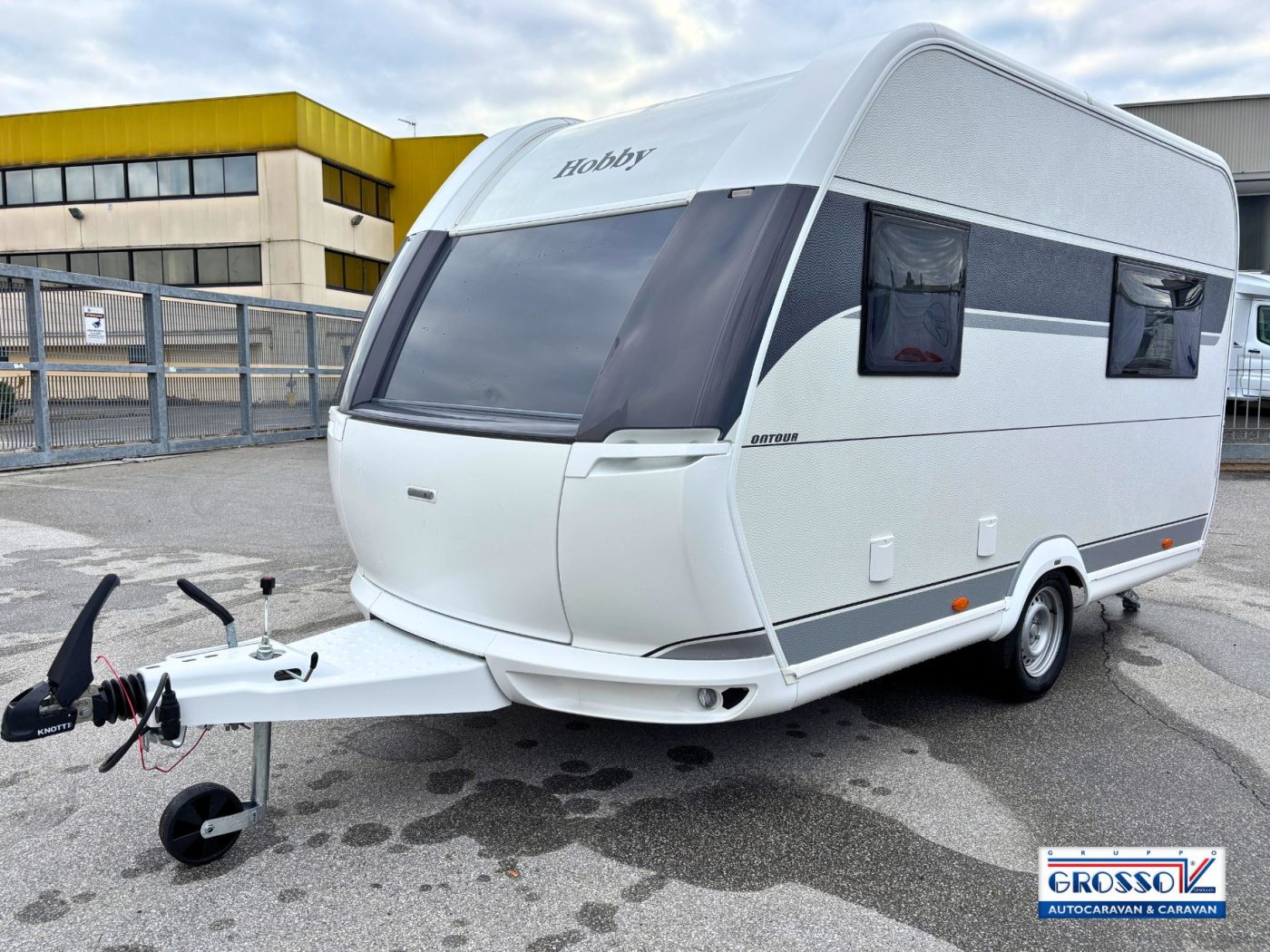 Hobby On Tour 390 SF