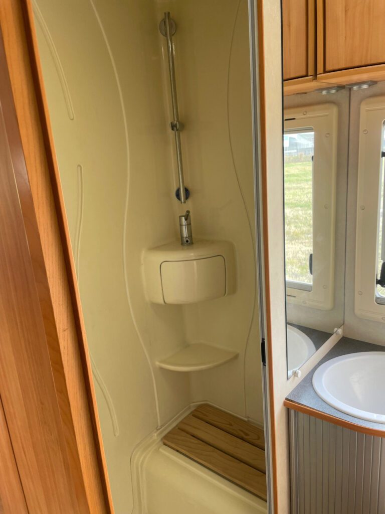 Camper in Vendita - Benimar Camper | Meglioli Camper - foto 24