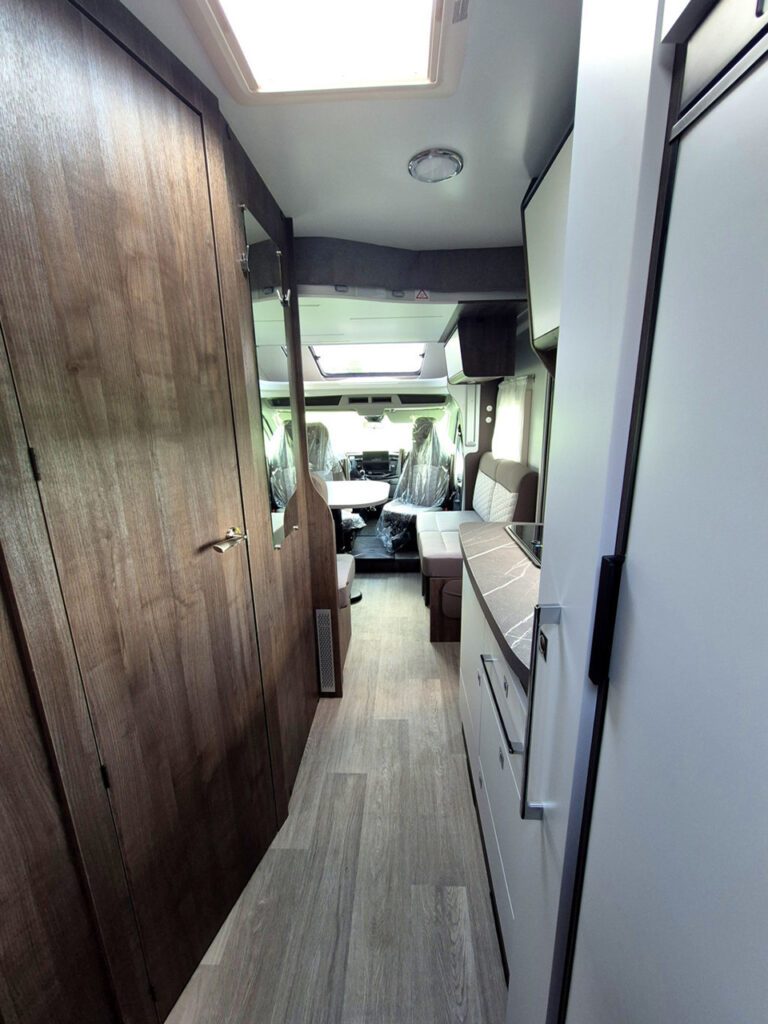 Camper in Vendita - Benimar Camper | Meglioli Camper - foto 40